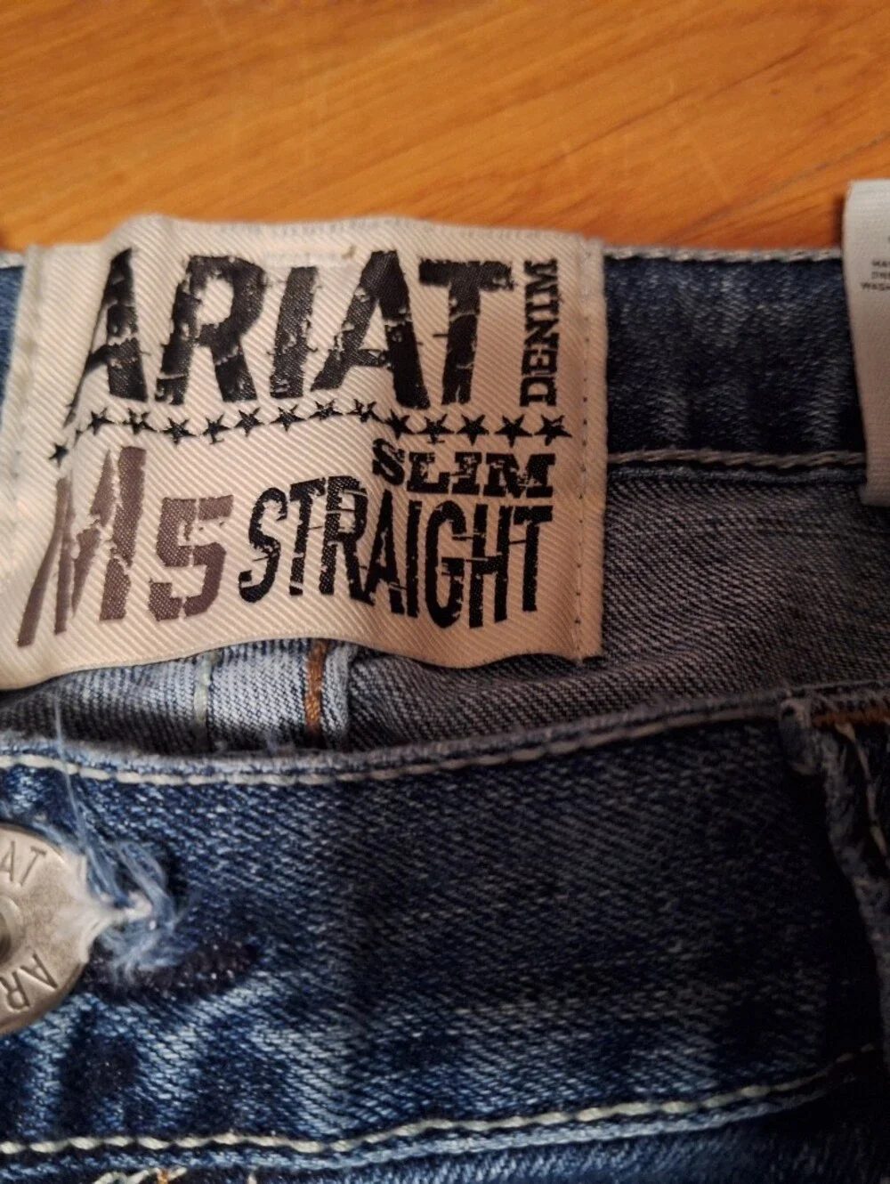 Ariat M5 Slim Straight Jeans Men's 42/32 Fargo Embroidered Details